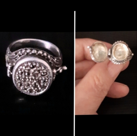 Vintage Jewelry - Vintage 925 Poison Ring